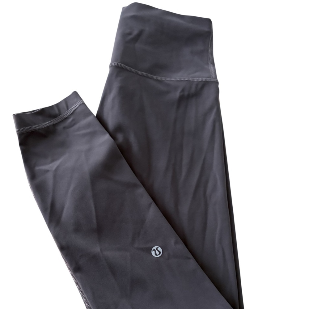 LuLulemon Pant Leggings Size 6 Gray Yoga Pilates Gym